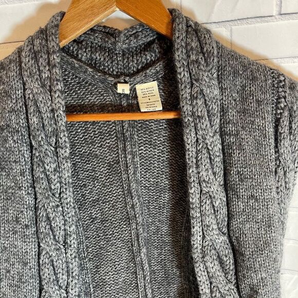 Anthro Moth Grey Chunky Alpaca Blend Shrug Sz S - Picture 3 of 6